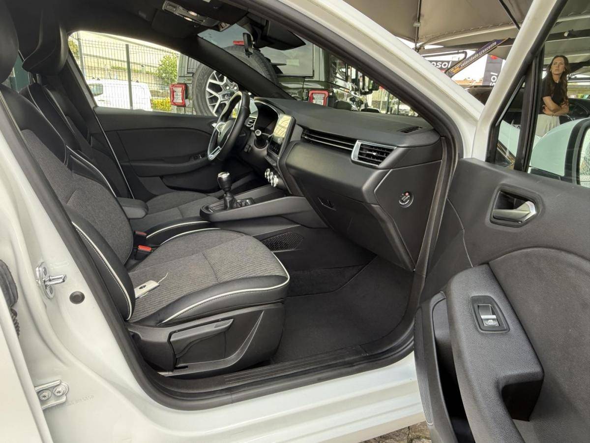 renault-clio-2020-gpl-999cc