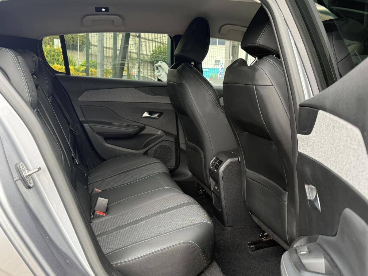 peugeot-308-2022-gasolina-1199cc