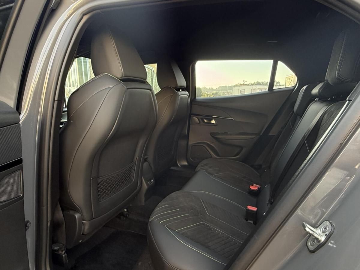 peugeot-2008-2024-gasolina-1199cc