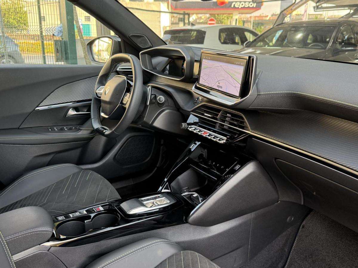 peugeot-2008-2024-gasolina-1199cc