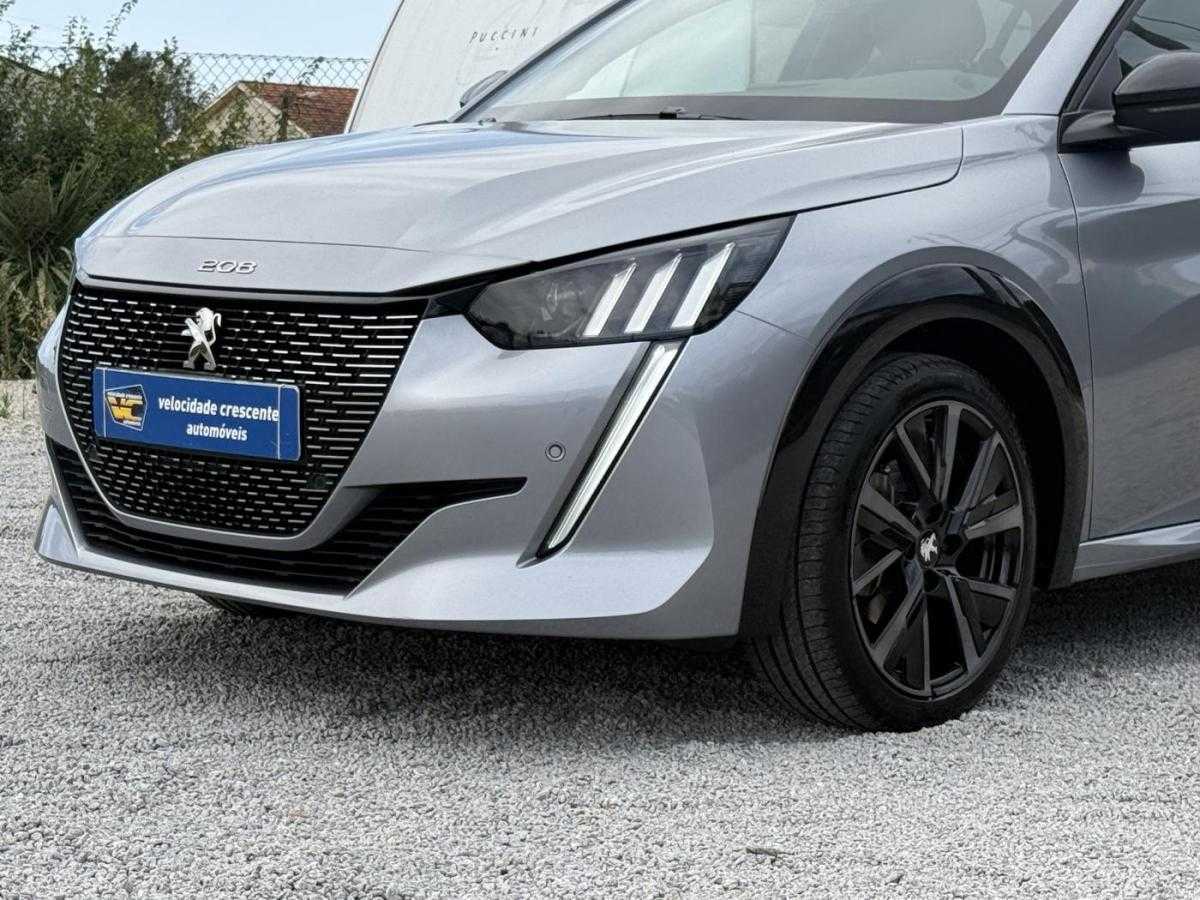 peugeot-208-2023-gasolina-1199cc