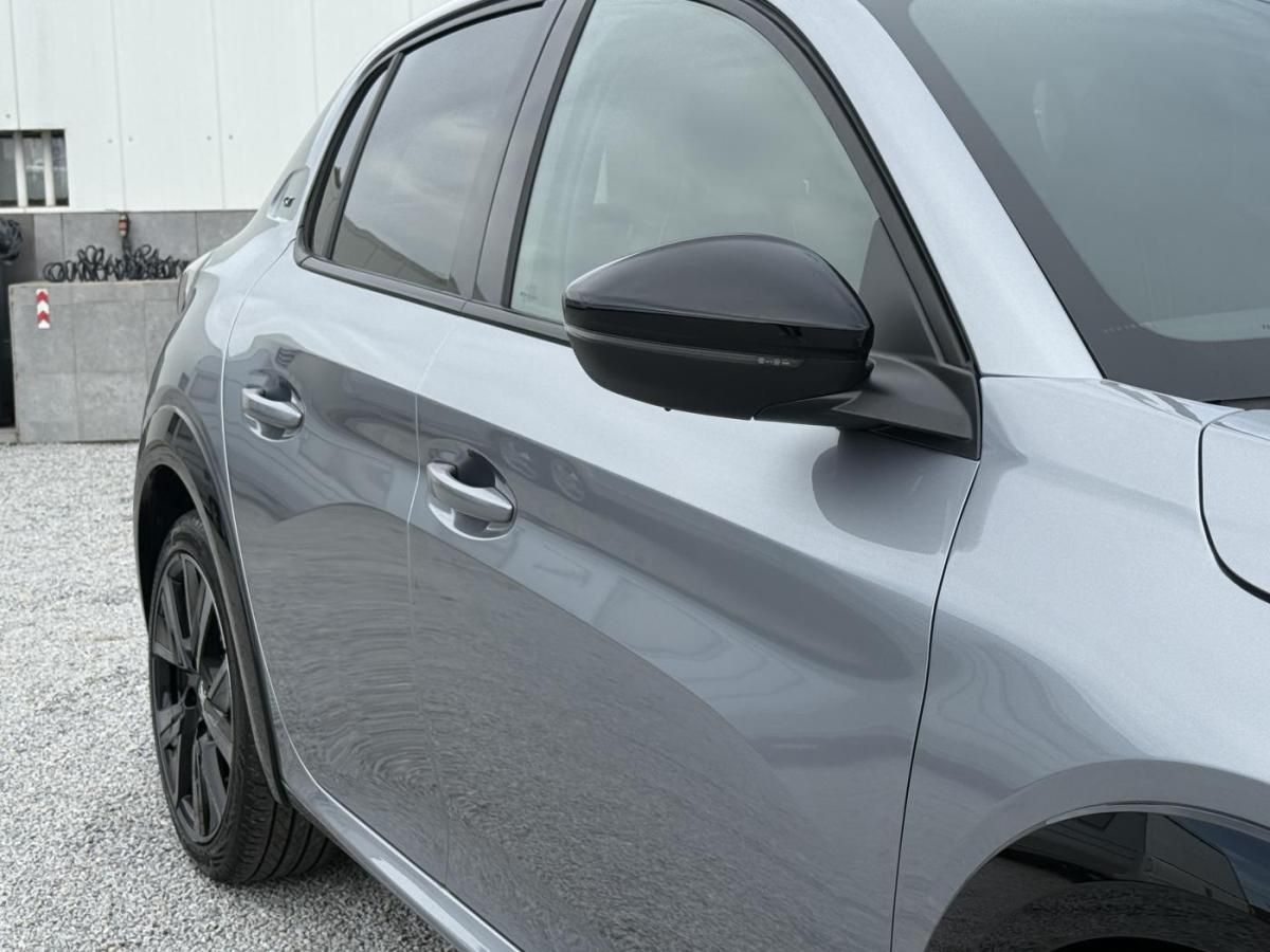 peugeot-208-2023-gasolina-1199cc