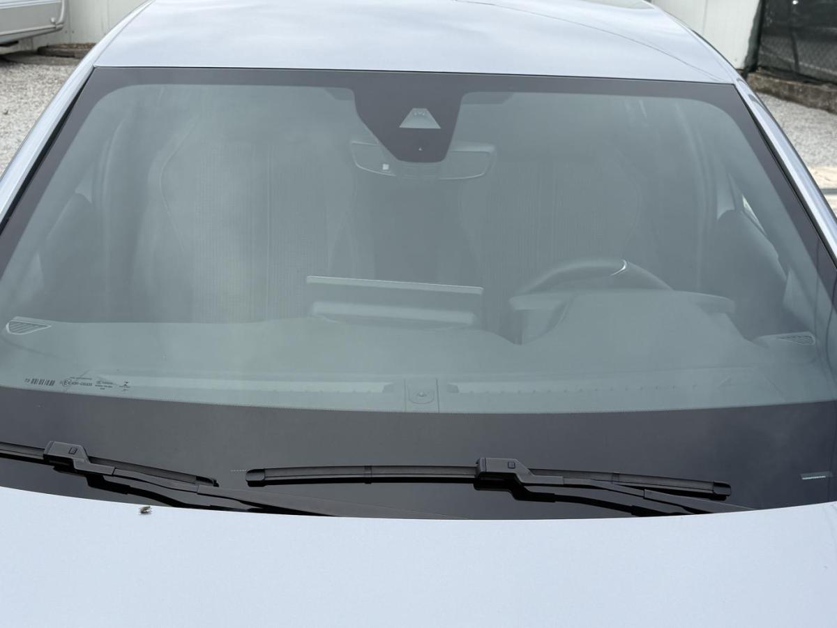 peugeot-208-2023-gasolina-1199cc