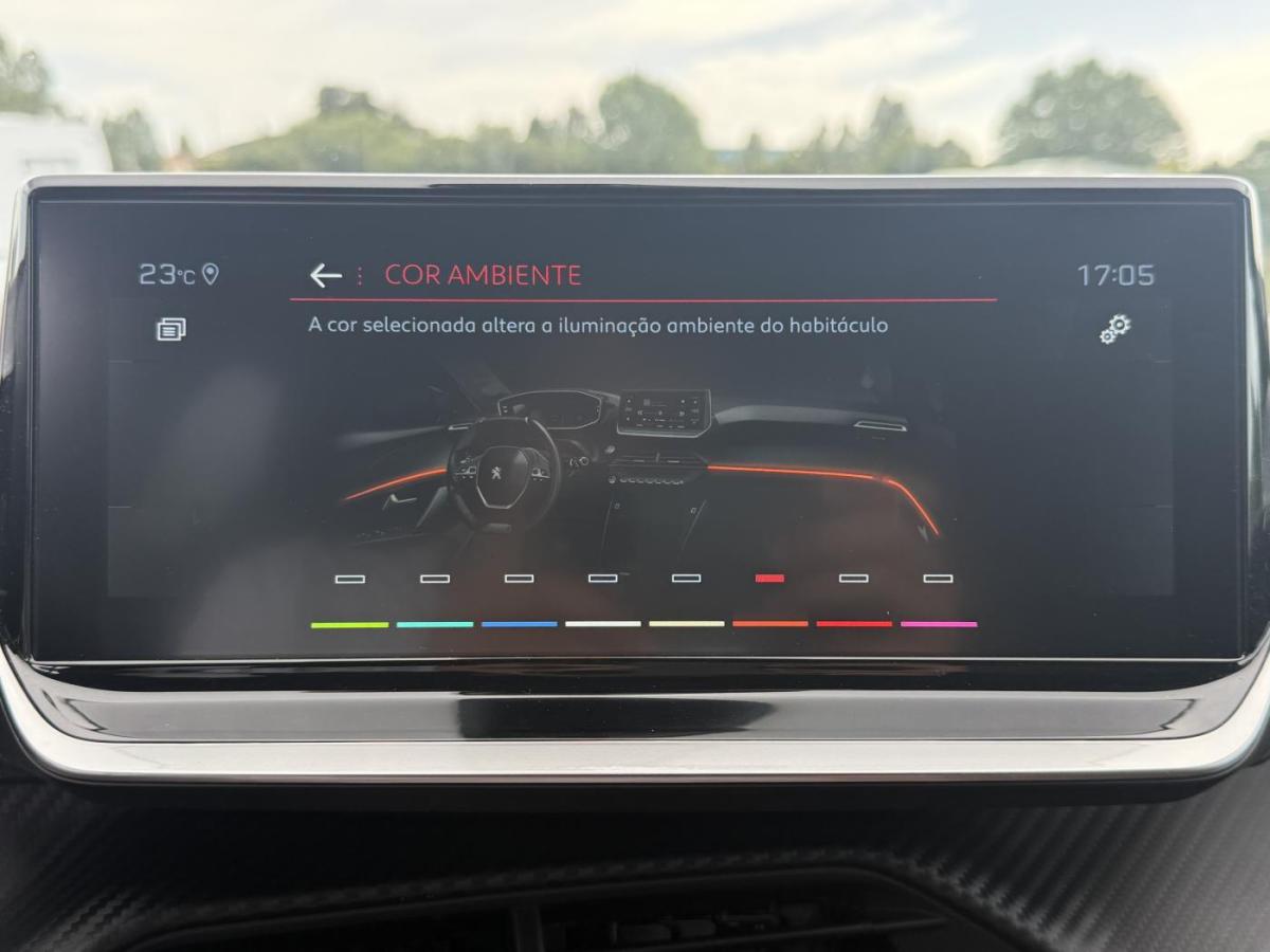 peugeot-208-2023-gasolina-1199cc
