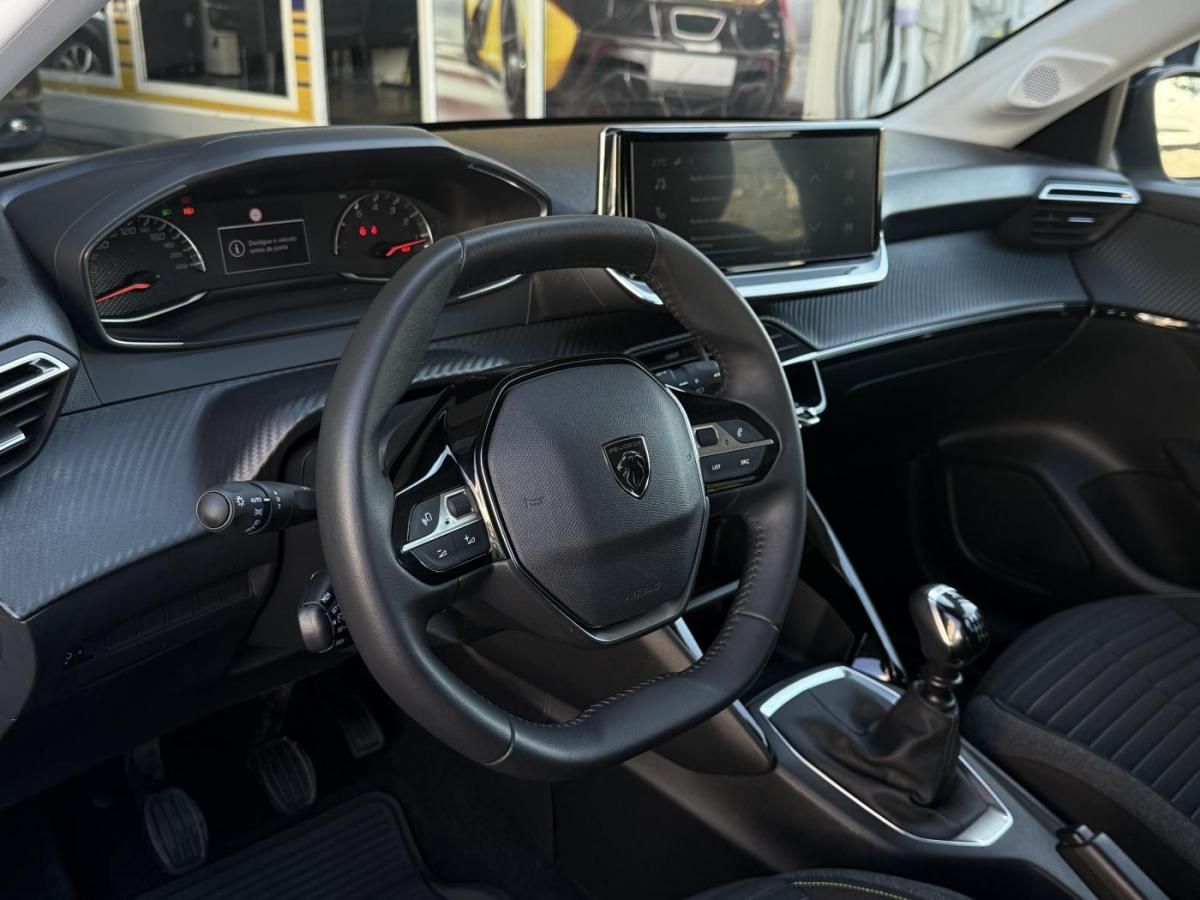 peugeot-208-2024-gasolina-1199cc