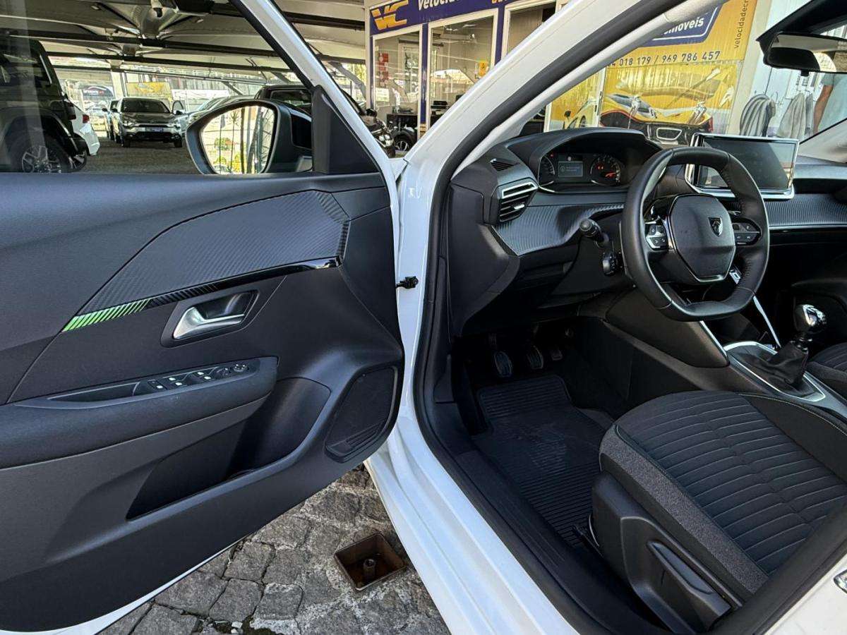 peugeot-208-2024-gasolina-1199cc