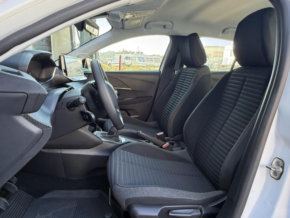 peugeot-208-2024-gasolina-1199cc