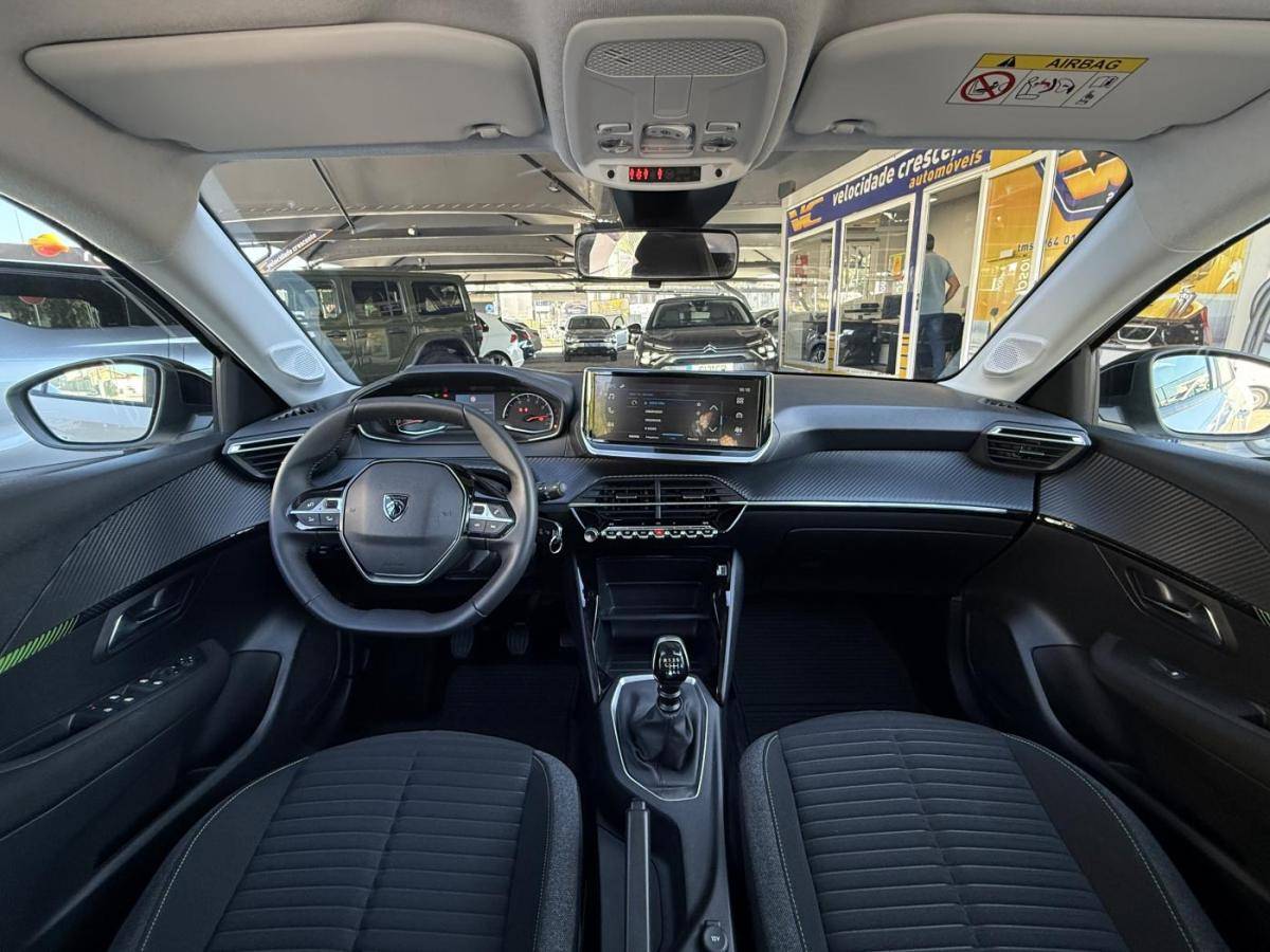 peugeot-208-2024-gasolina-1199cc