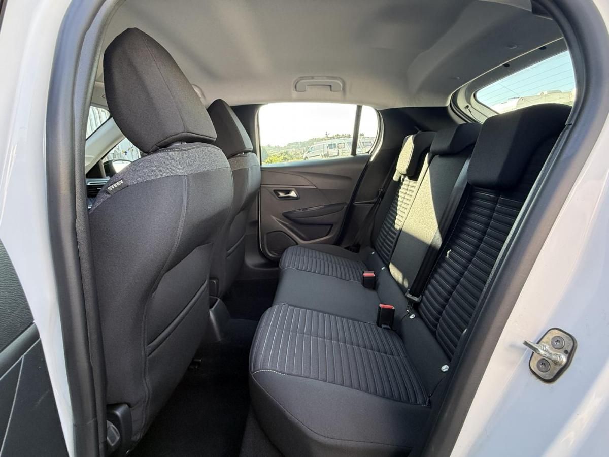 peugeot-208-2024-gasolina-1199cc