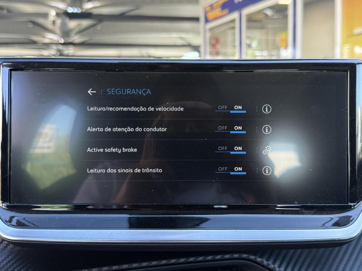 peugeot-208-2024-gasolina-1199cc