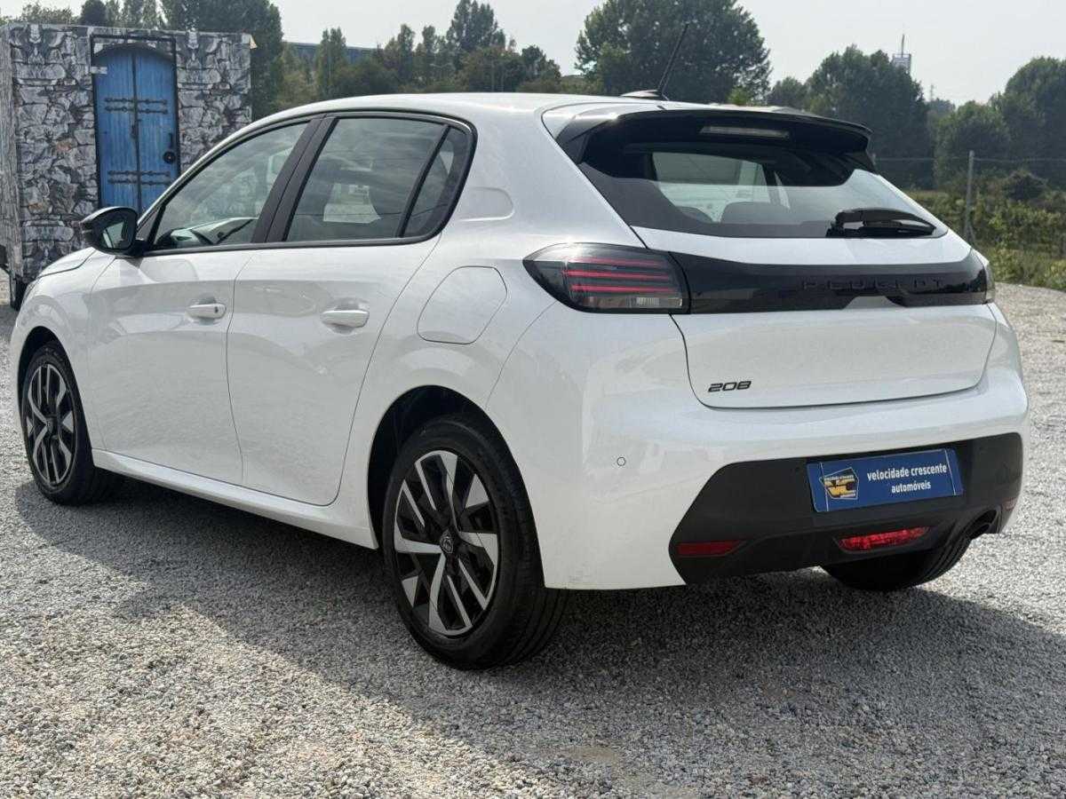 peugeot-208-2024-gasolina-1199cc