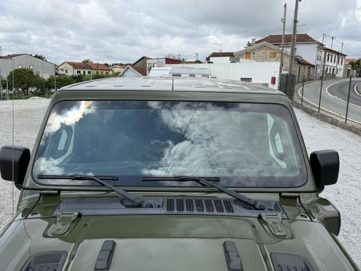 jeep-wrangler-2022-hibrido-a-gasolina-1995cc