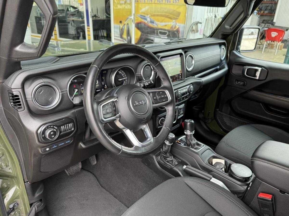 jeep-wrangler-2022-hibrido-a-gasolina-1995cc