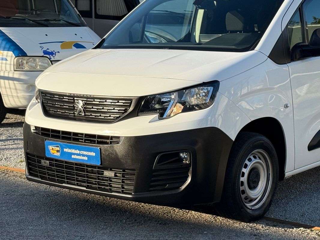 peugeot-partner-2021-diesel-1499cc