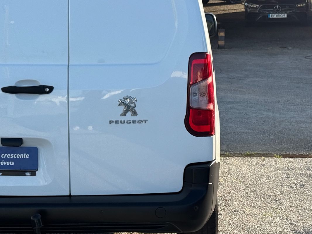 peugeot-partner-2021-diesel-1499cc