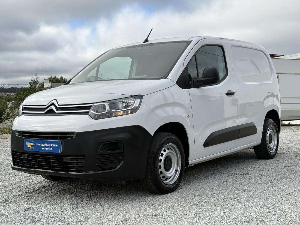 citroen-berlingo-2023-diesel-1499cc