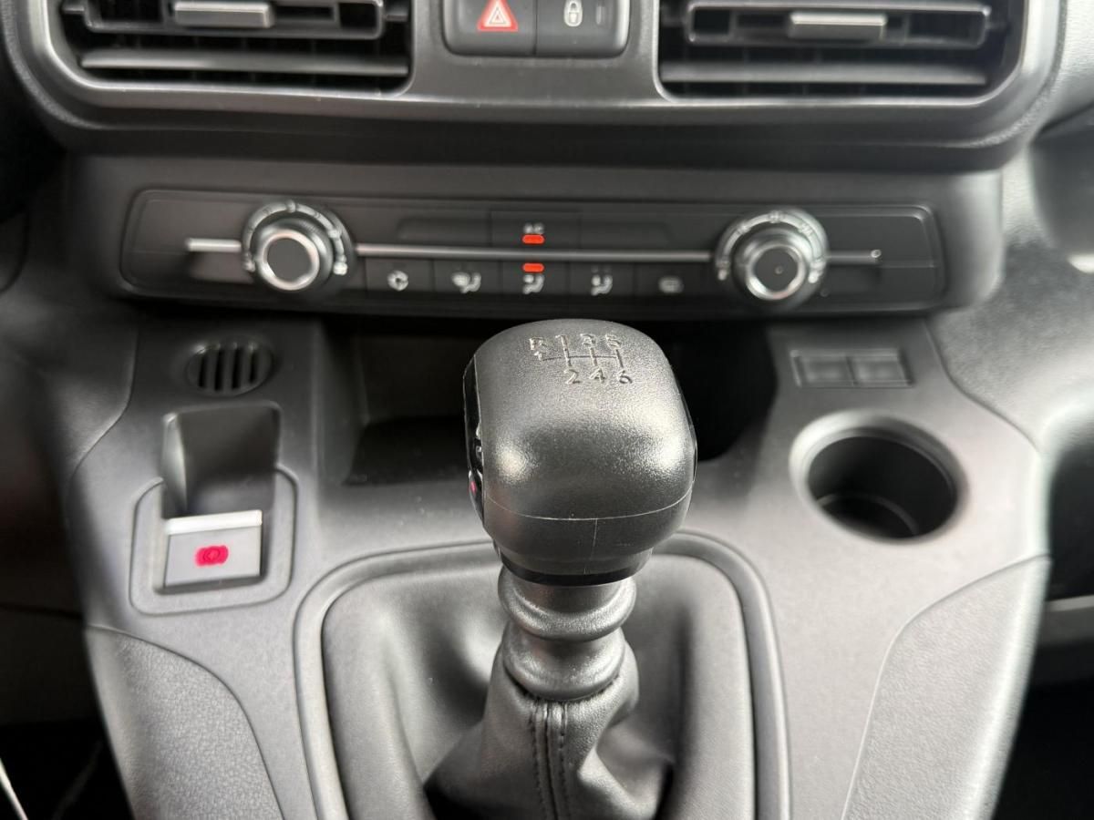 citroen-berlingo-2023-diesel-1499cc