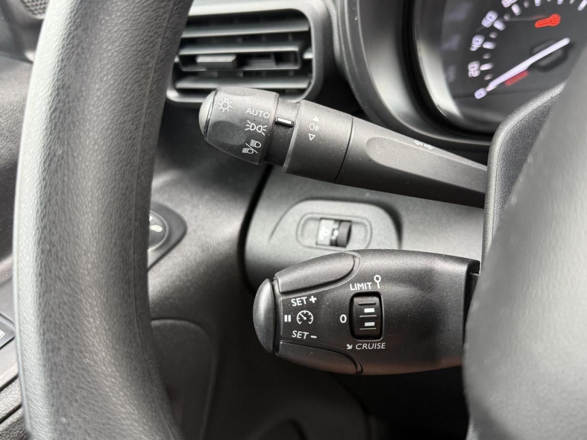 citroen-berlingo-2023-diesel-1499cc