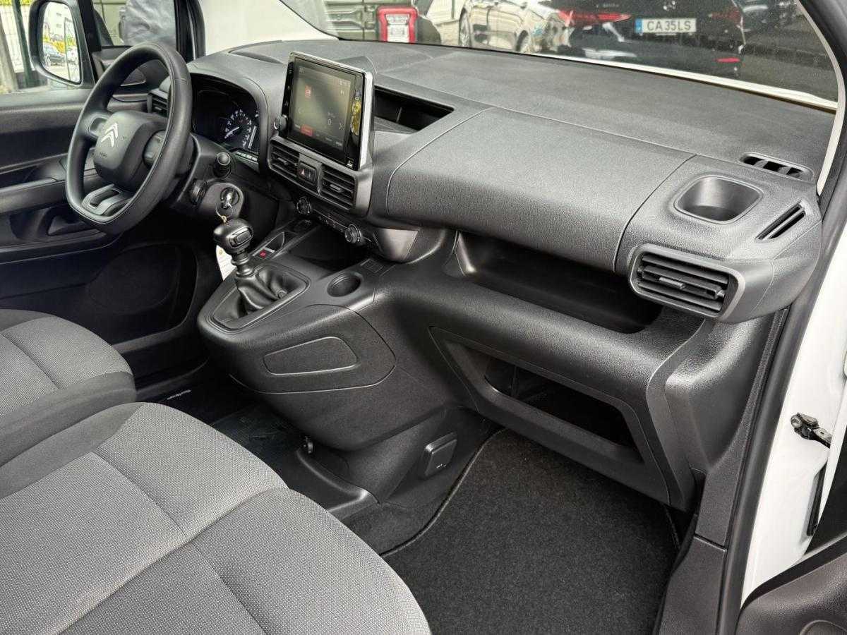 citroen-berlingo-2023-diesel-1499cc