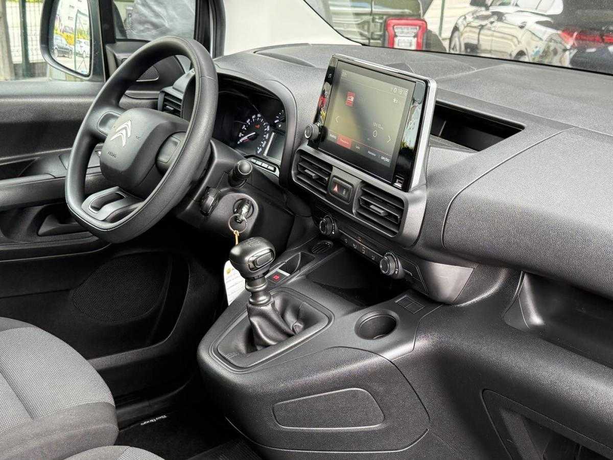 citroen-berlingo-2023-diesel-1499cc