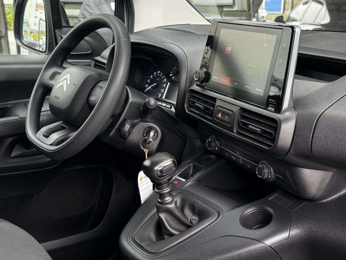 citroen-berlingo-2023-diesel-1499cc