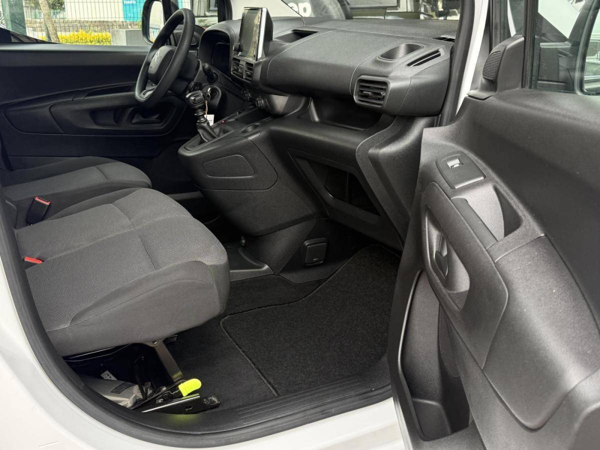 citroen-berlingo-2023-diesel-1499cc