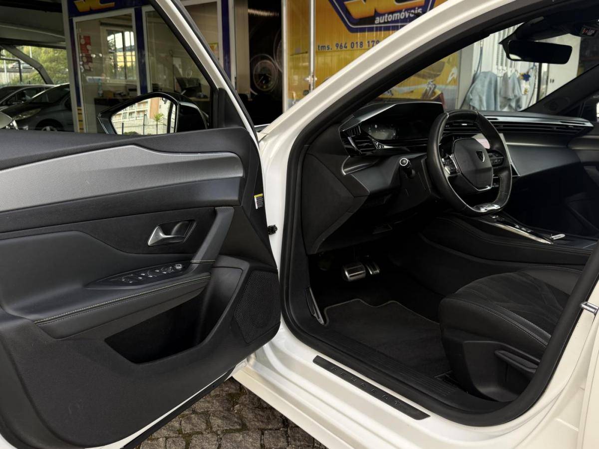 peugeot-308-2022-gasolina-1199cc
