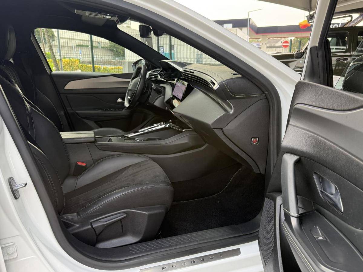 peugeot-308-2022-gasolina-1199cc