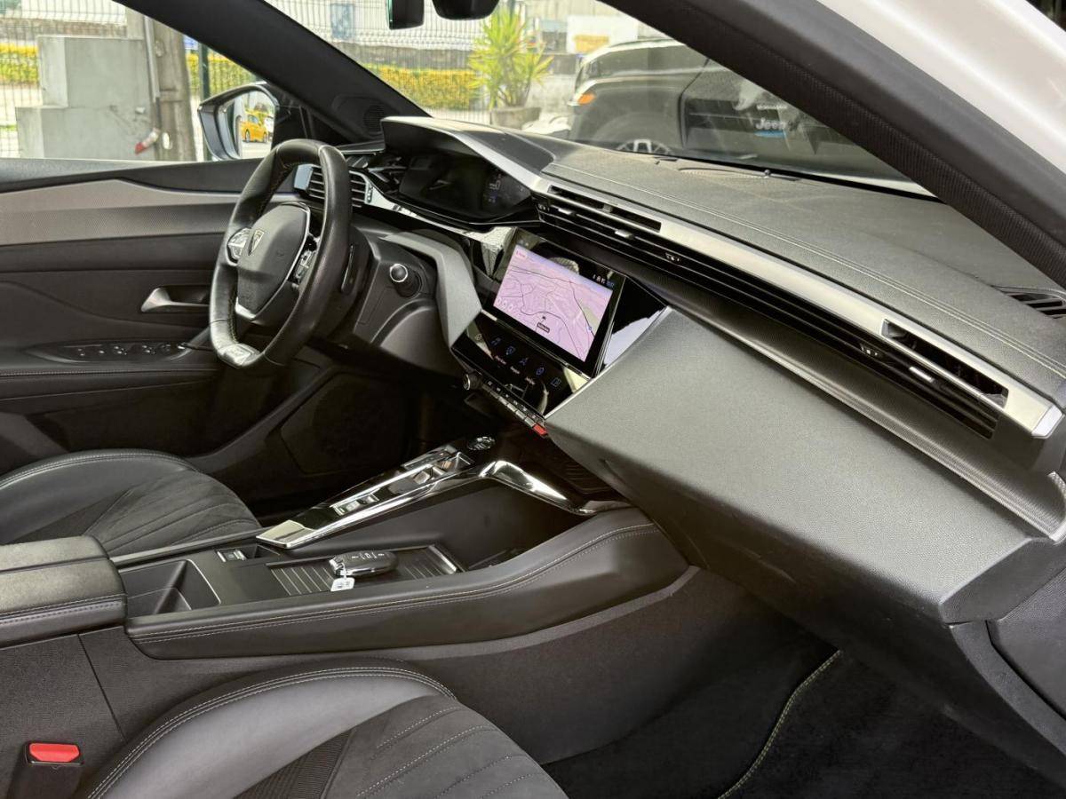 peugeot-308-2022-gasolina-1199cc