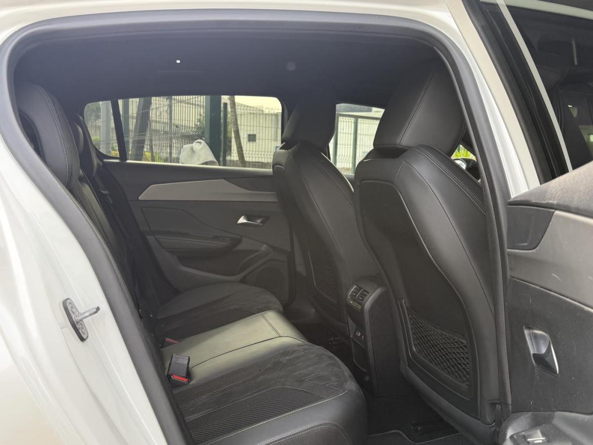 peugeot-308-2022-gasolina-1199cc