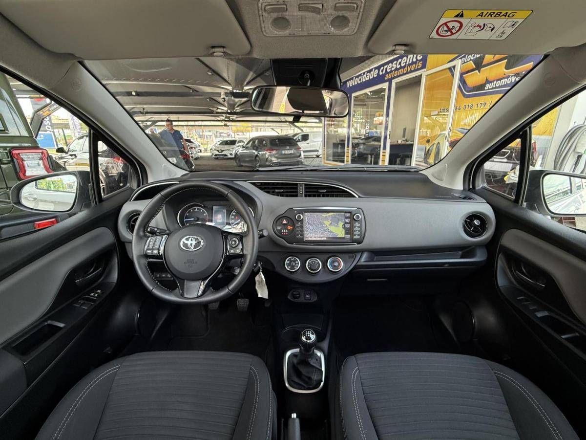 toyota-yaris-2020-gasolina-998cc