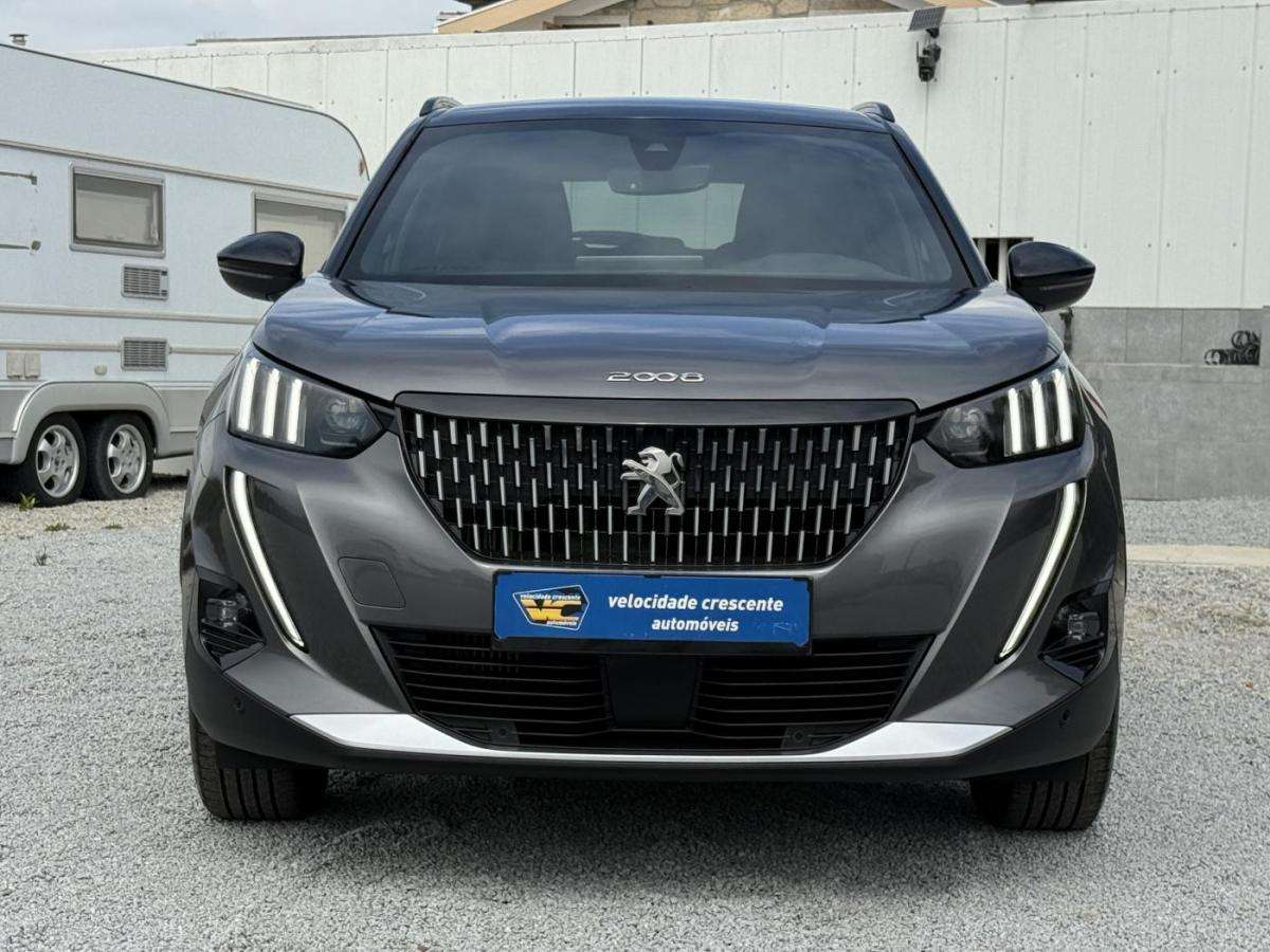 peugeot-2008-2021-gasolina-1199cc