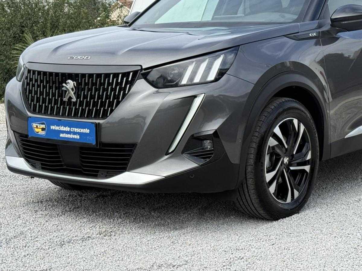 peugeot-2008-2021-gasolina-1199cc