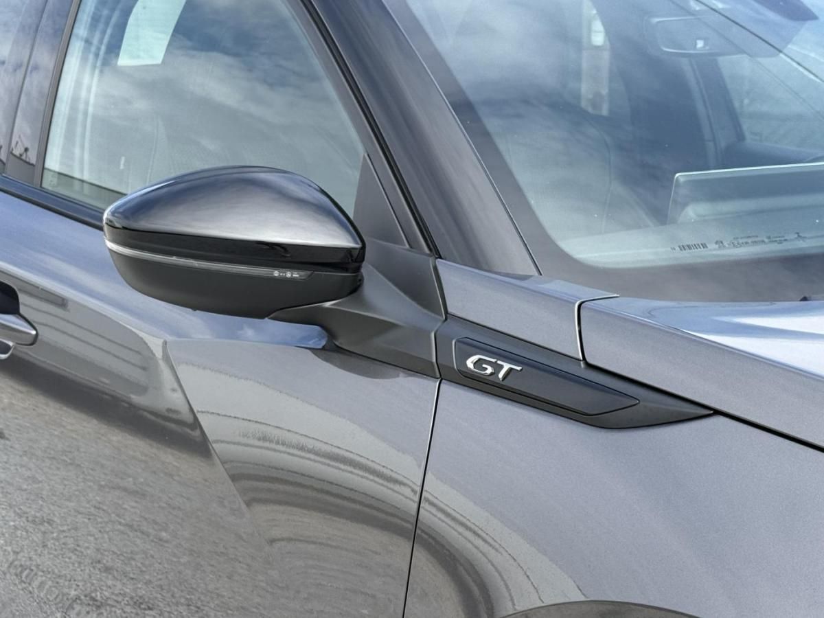 peugeot-2008-2021-gasolina-1199cc