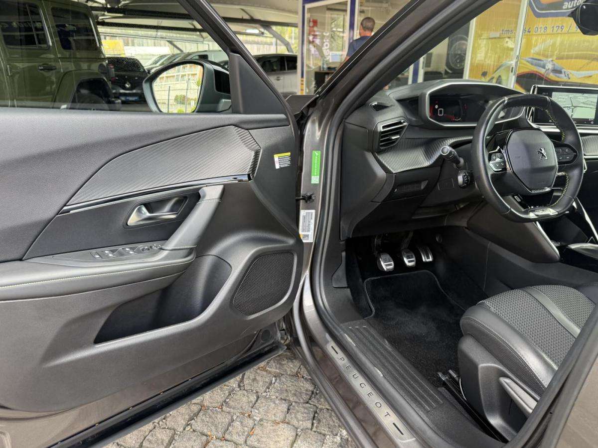 peugeot-2008-2021-gasolina-1199cc