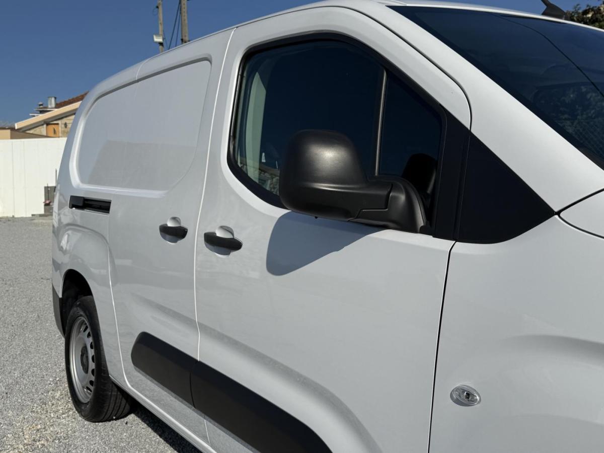 peugeot-partner-2024-diesel-1499cc