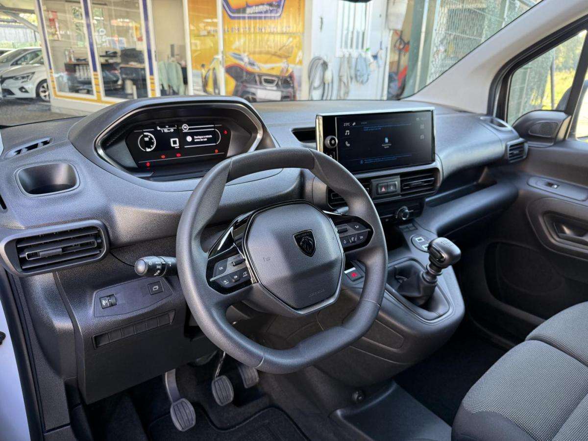 peugeot-partner-2024-diesel-1499cc