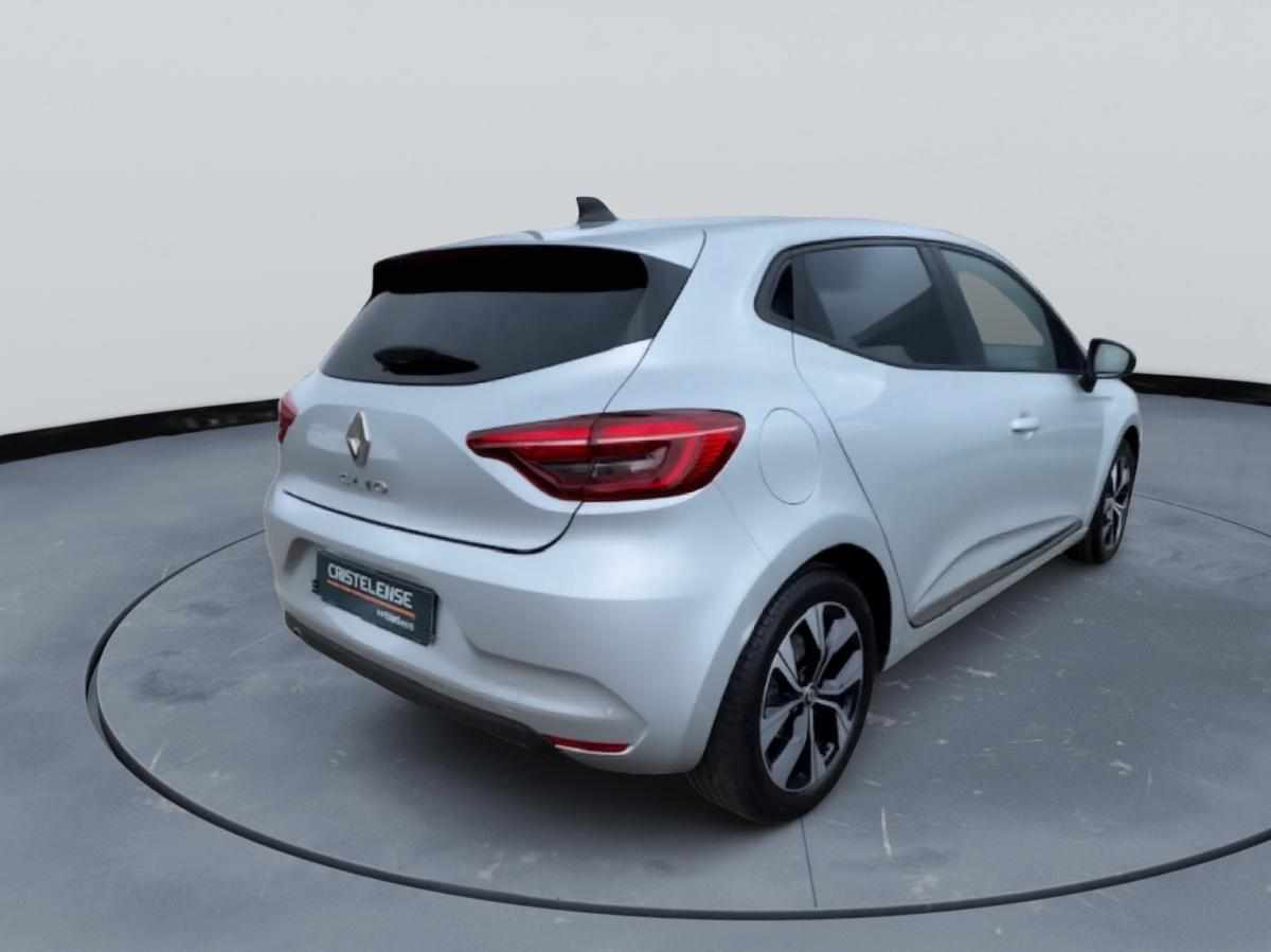 renault-clio-1-5-blue-dci-2023-diesel-1461cc