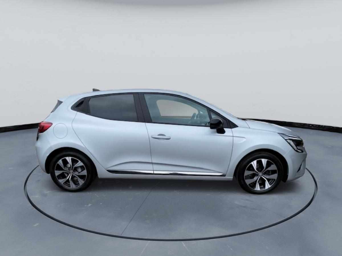 renault-clio-1-5-blue-dci-2023-diesel-1461cc