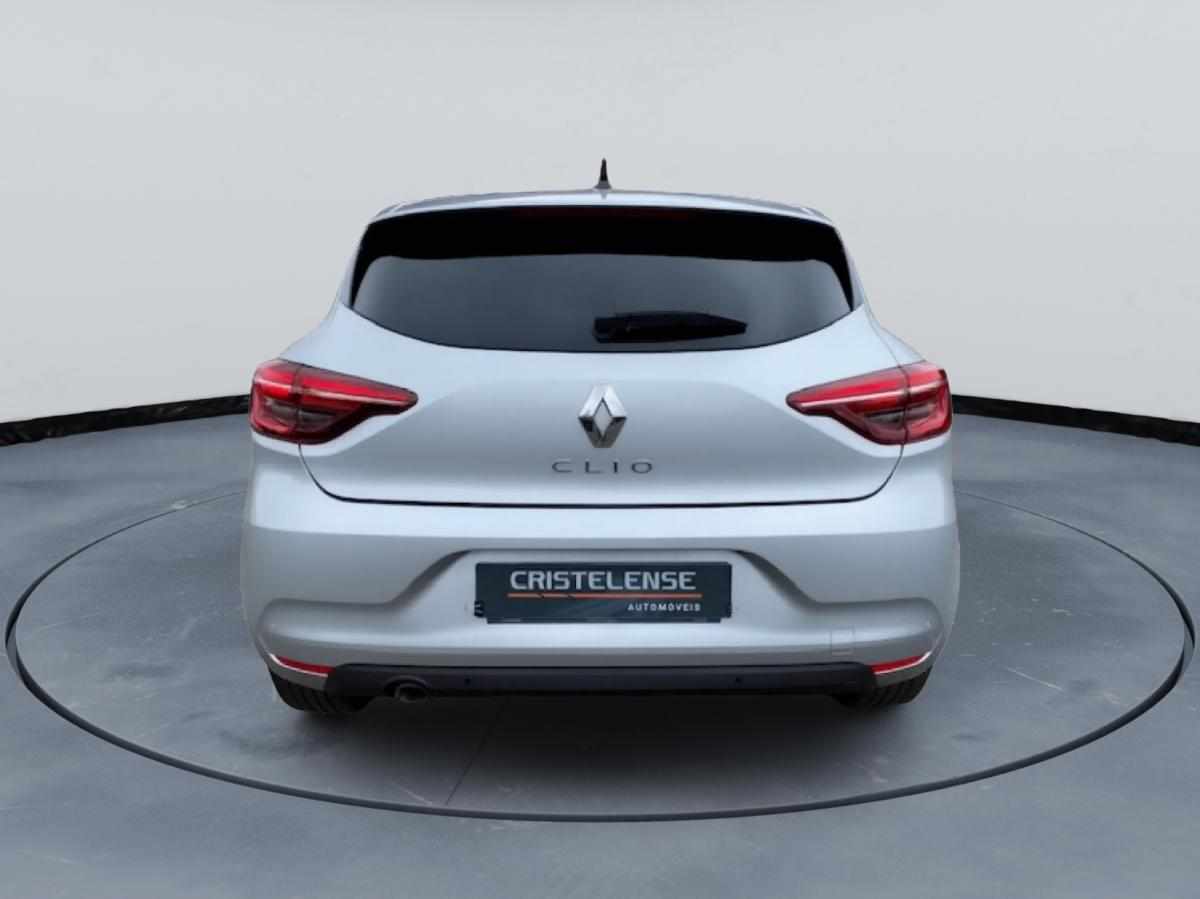 renault-clio-1-5-blue-dci-2023-diesel-1461cc