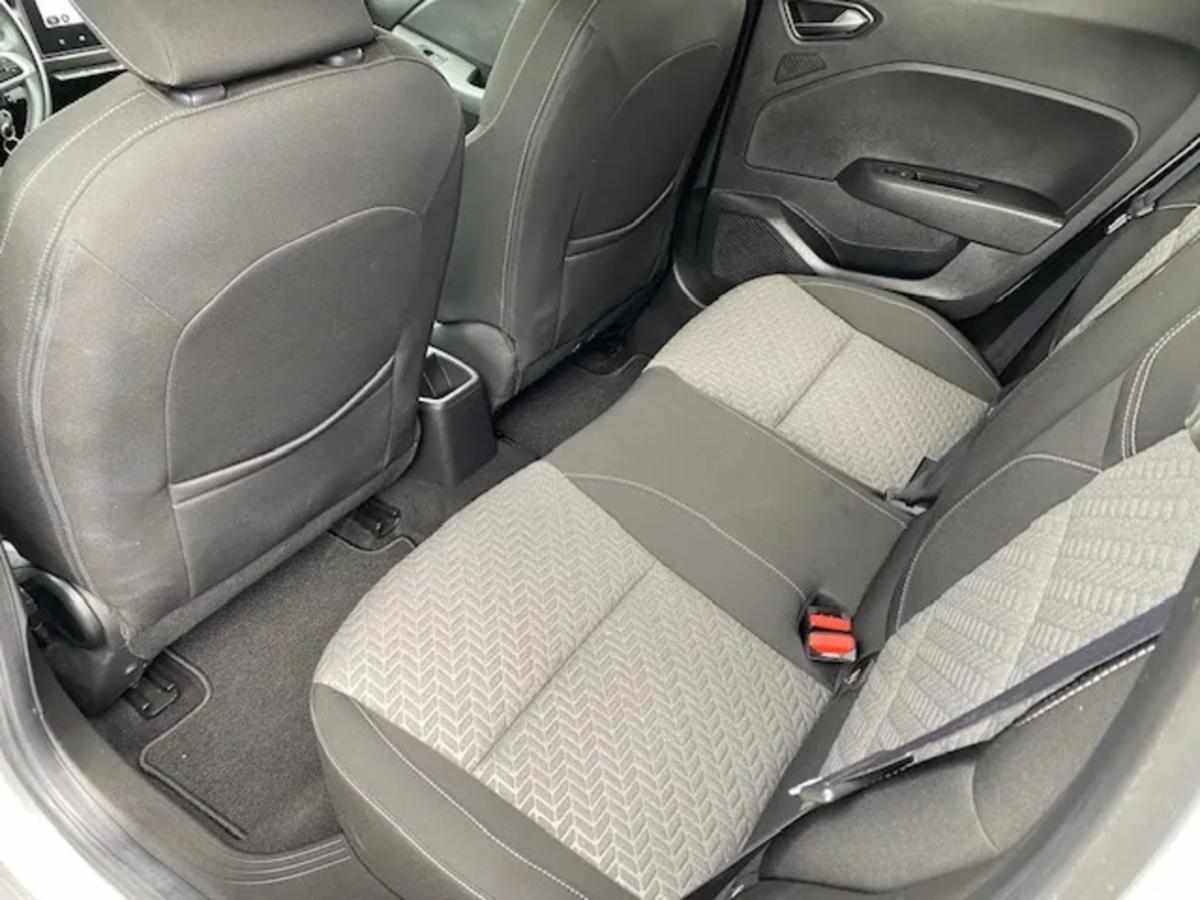 renault-clio-1-5-blue-dci-2023-diesel-1461cc