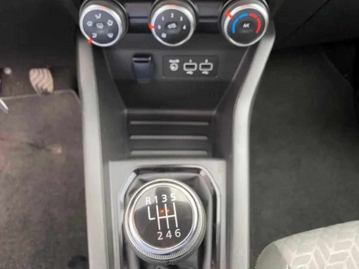 renault-clio-1-5-blue-dci-2023-diesel-1461cc
