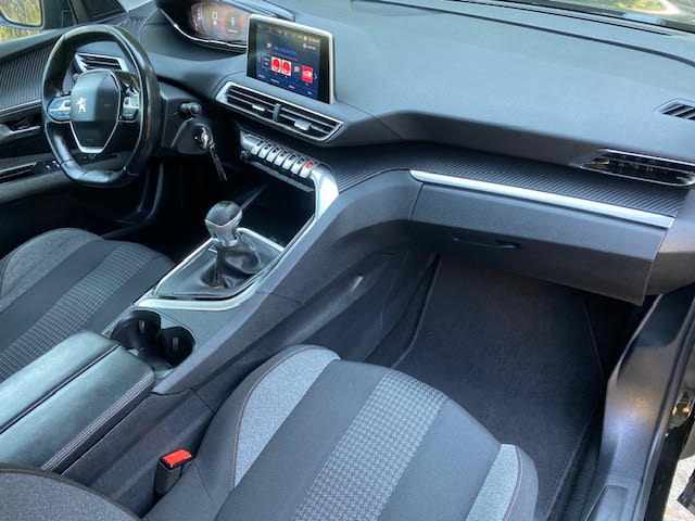 peugeot-3008-1-5-bluehdi-2019-diesel-1499cc