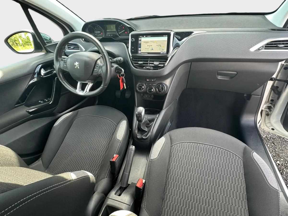 peugeot-208-1-2-vti-2016-gasolina-1199cc