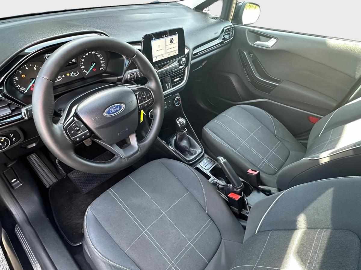 ford-fiesta-1-1-2018-gasolina-1084cc