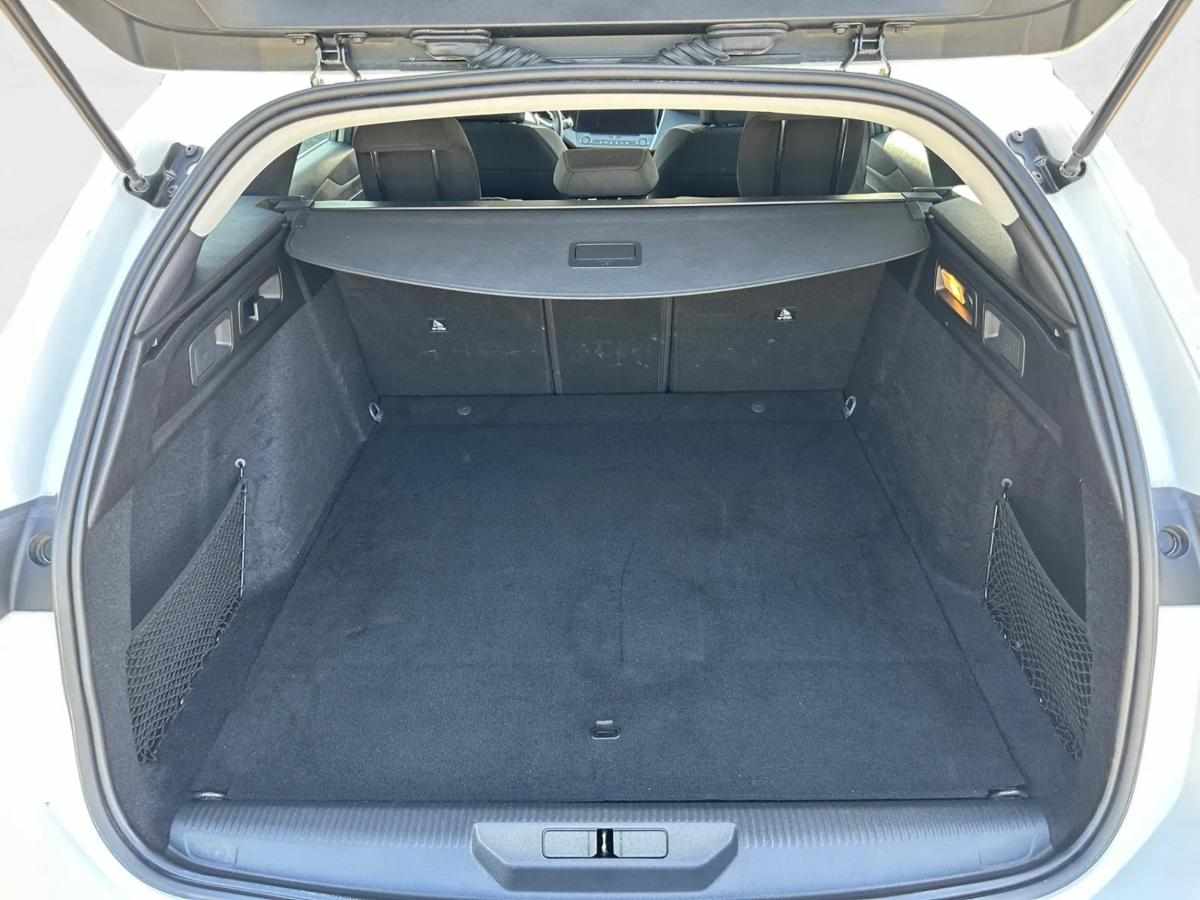 peugeot-308-1-5-bluehdi-2022-diesel-1499cc