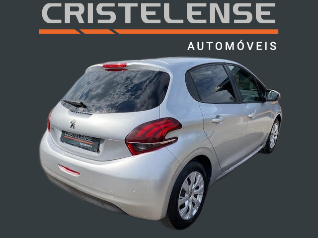 peugeot-208-1-6-bluehdi-2018-diesel-1560cc