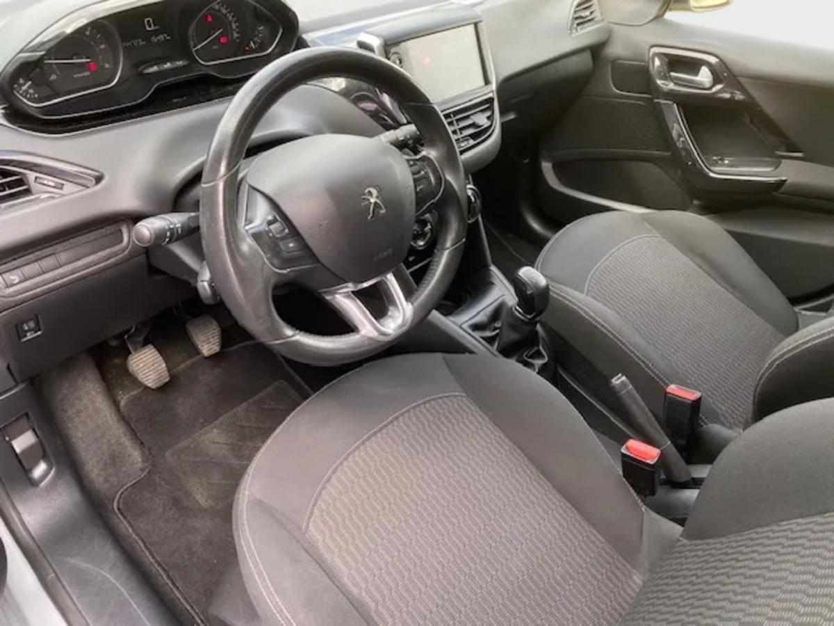 peugeot-208-1-6-bluehdi-2018-diesel-1560cc