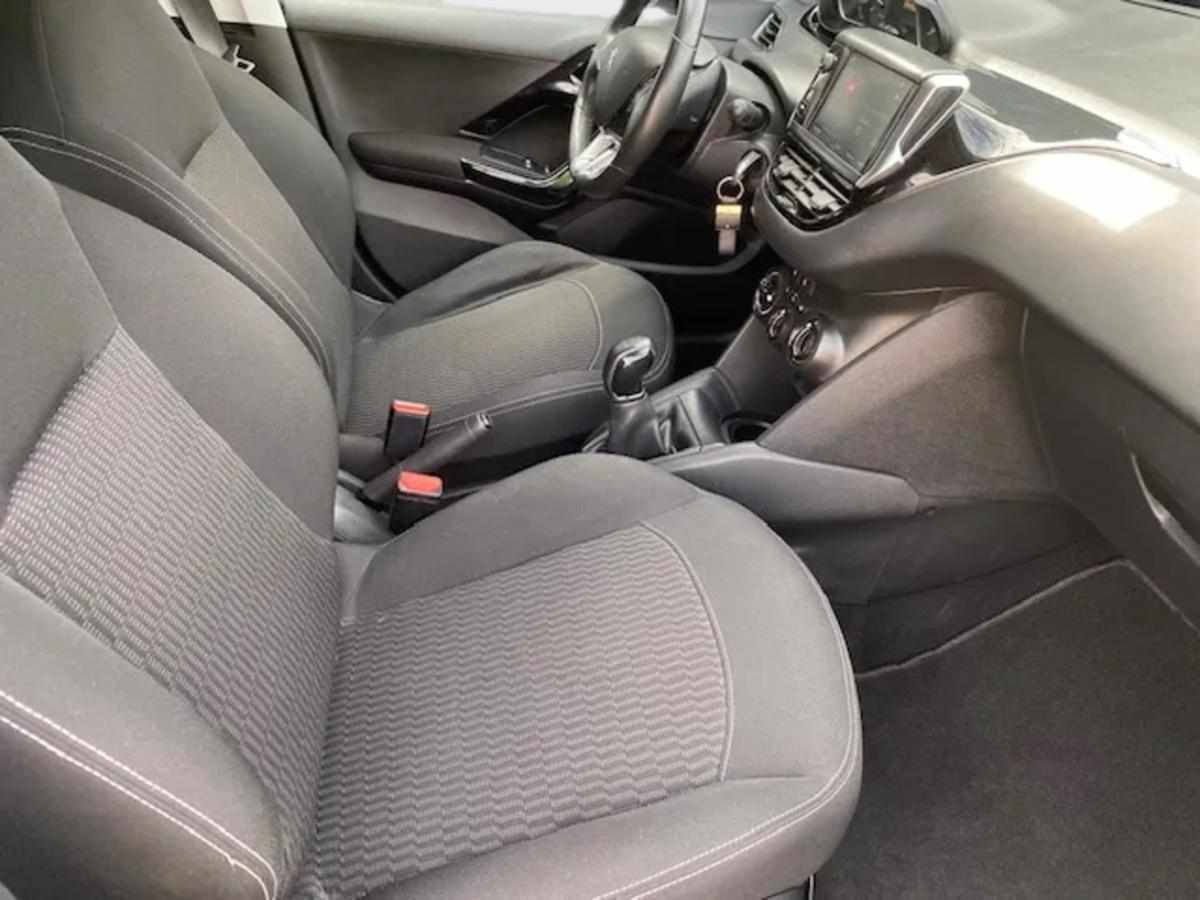 peugeot-208-1-6-bluehdi-2018-diesel-1560cc