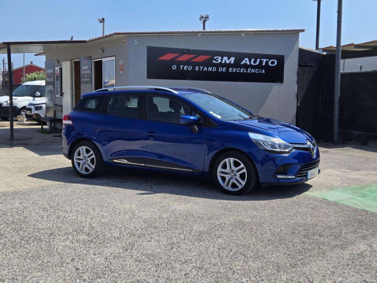 renault-clio-sport-tourer-2018-diesel-1461cc